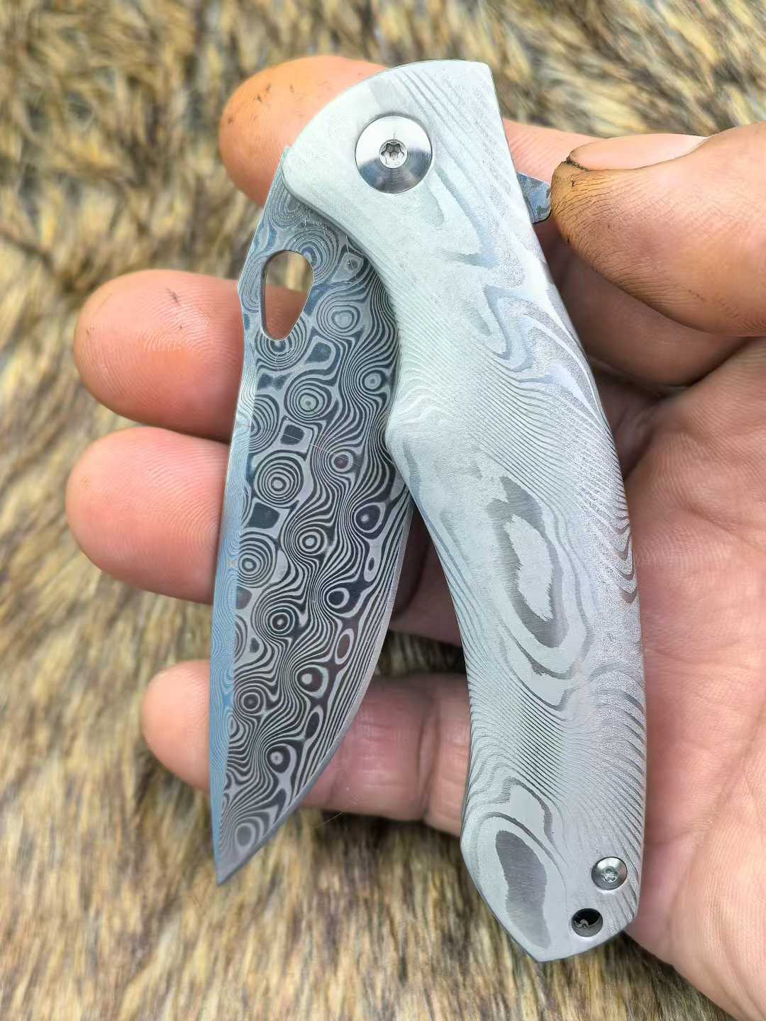 Titanium Rose Pattern Folding Knife Intricately Carved Spine Meticulously Polished Handle Combination